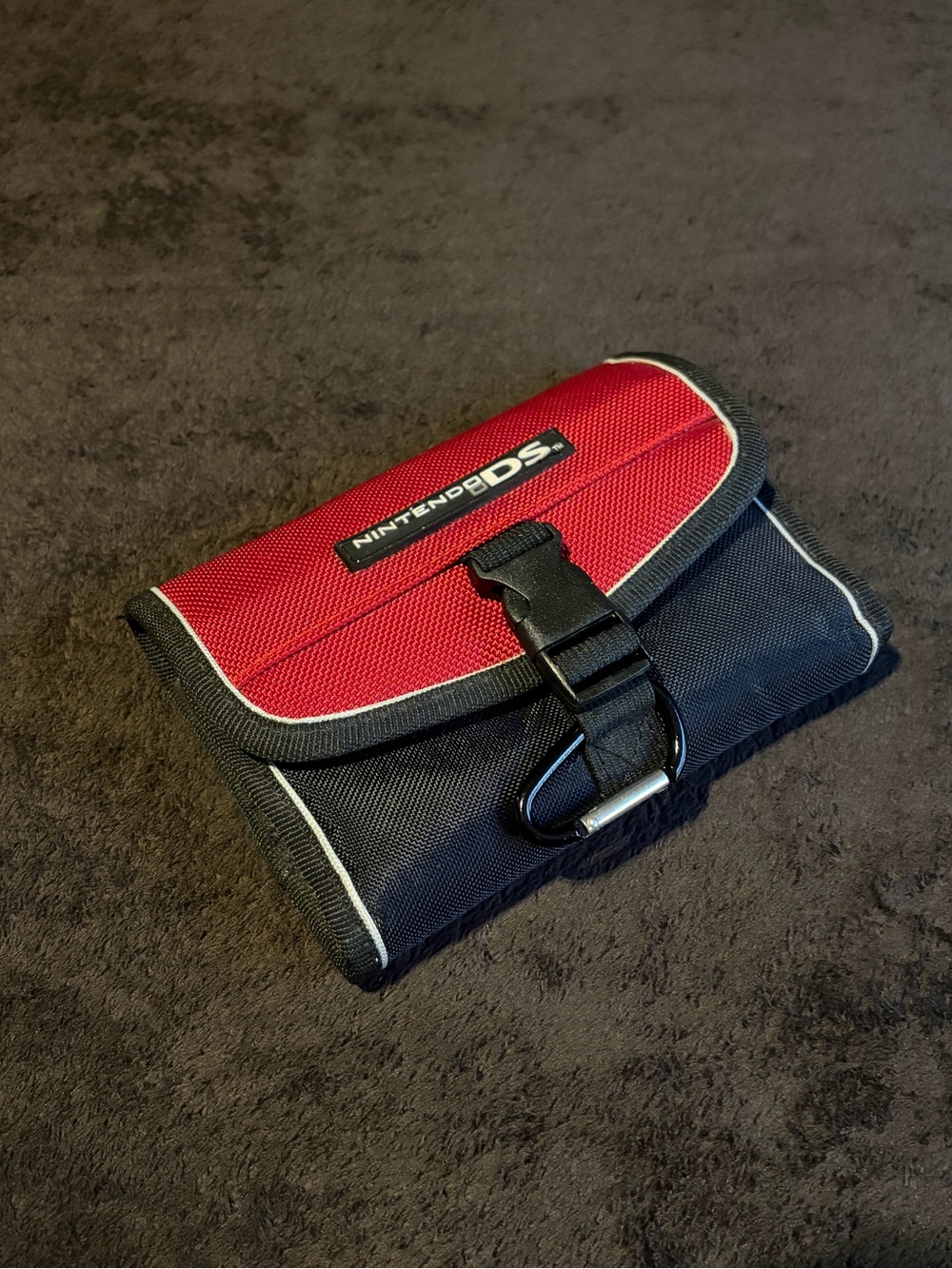 Nintendo DS Red Switch N Carry Travel Bag Case